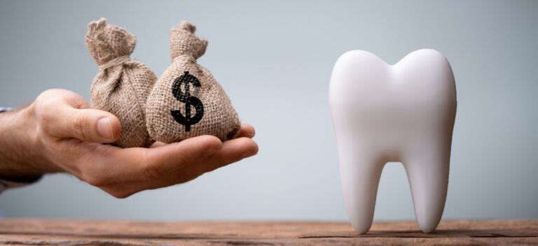 歯周病治療の費用と保険の適用